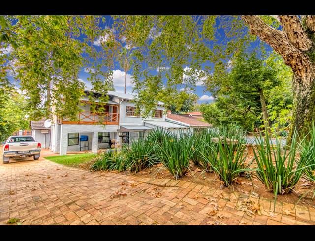 600M² OFFICE FOR SALE IN BRYANSTON